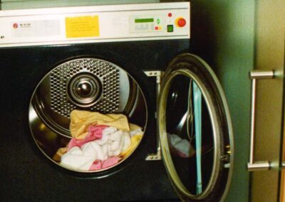 Hauswirtschaftstechnik – Niedertemperatur-Wäschetrockner (2001)